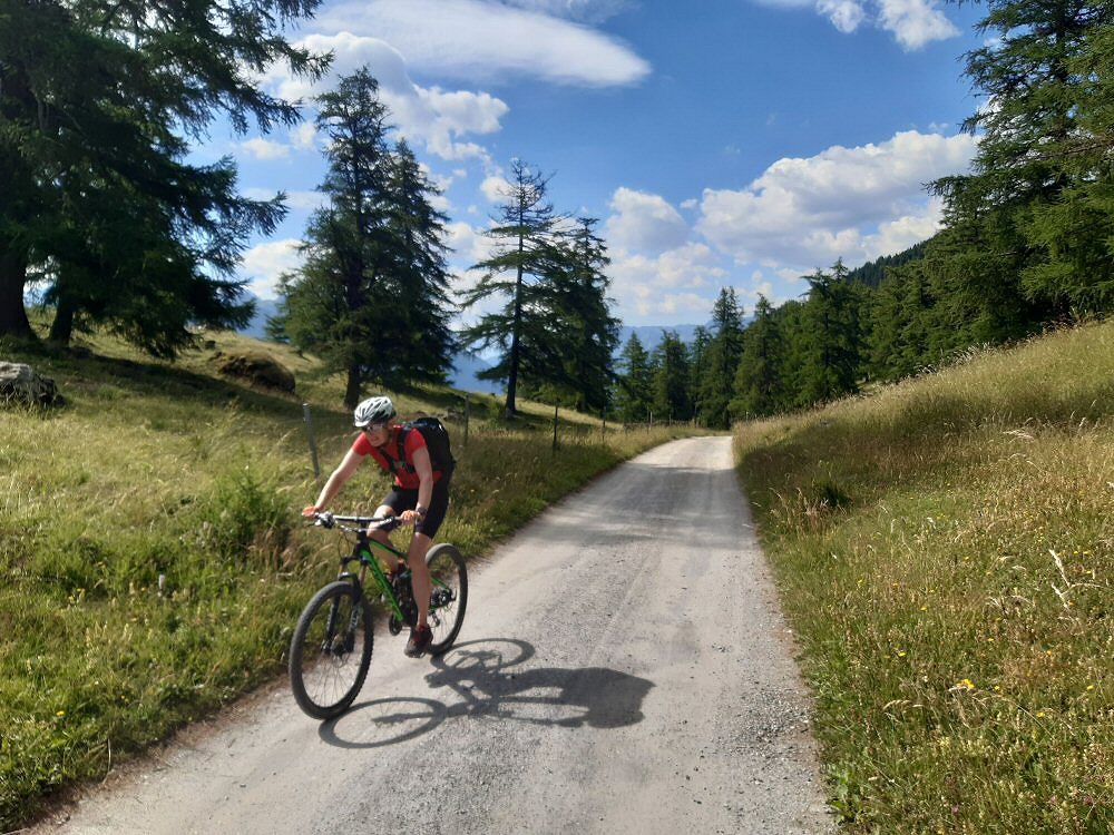 Tour de la Pierre Avoi