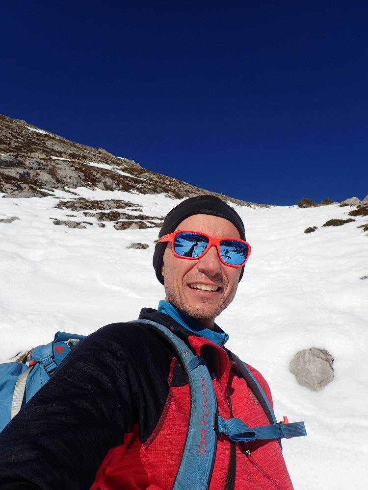 20251214 Gos Van 140024