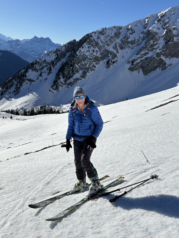 20251214 Gos Van 8729