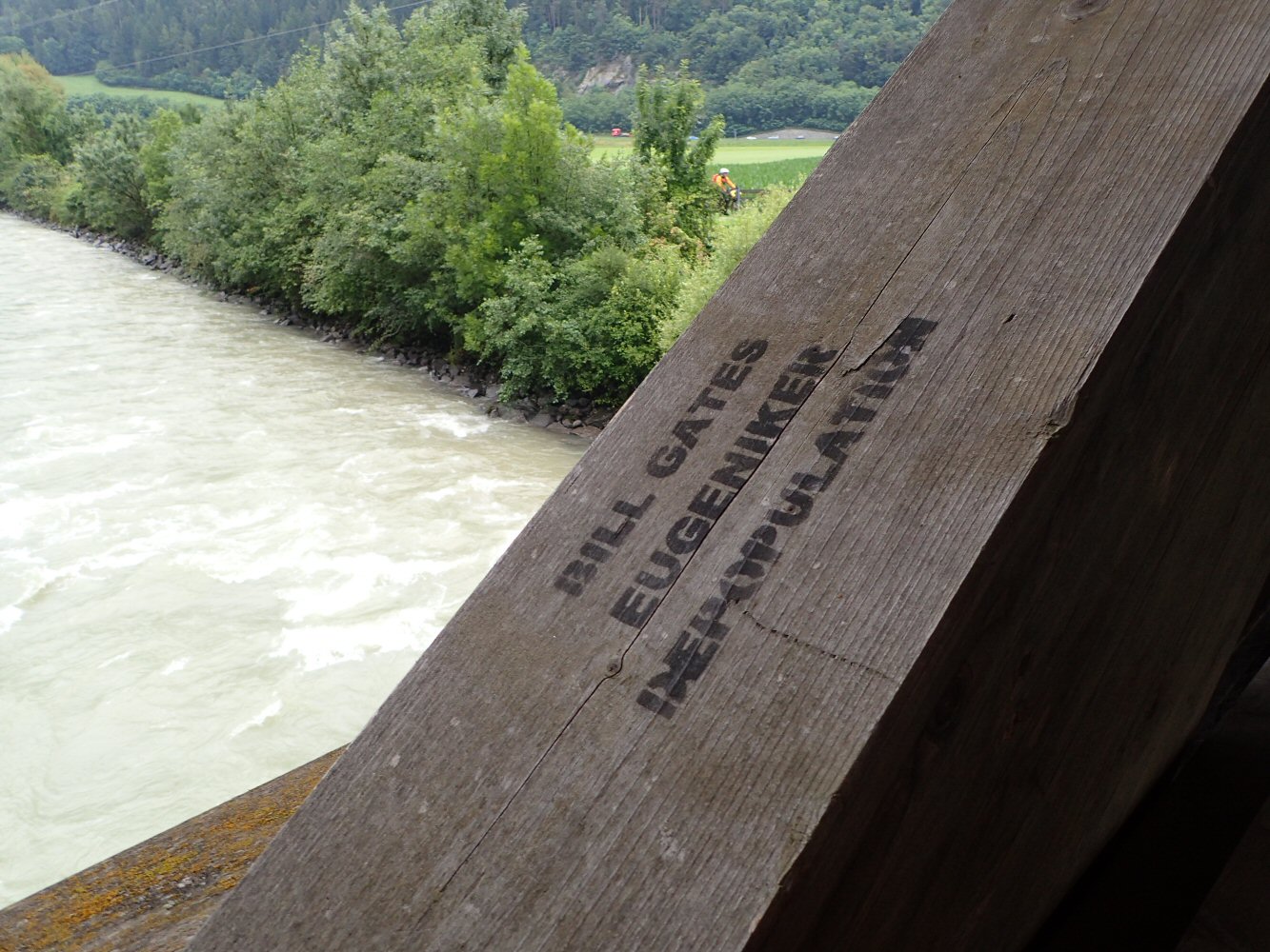 SCUOL KRK 0044 P7210032