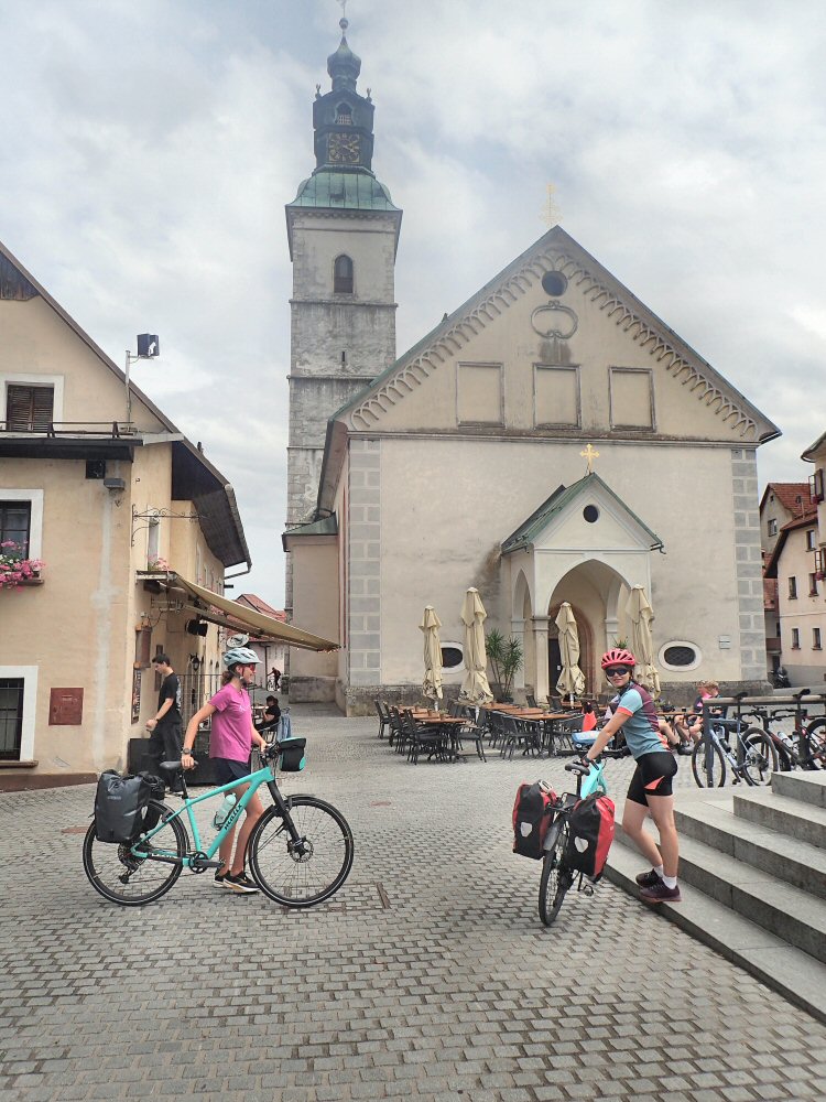 SCUOL KRK 0118 P7260087