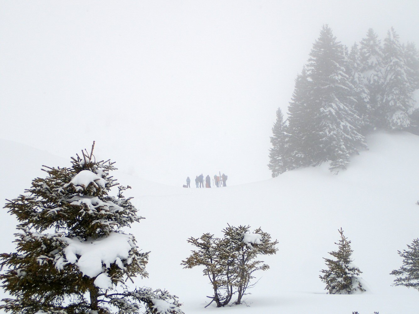 20260214 raid gstaad 2140007