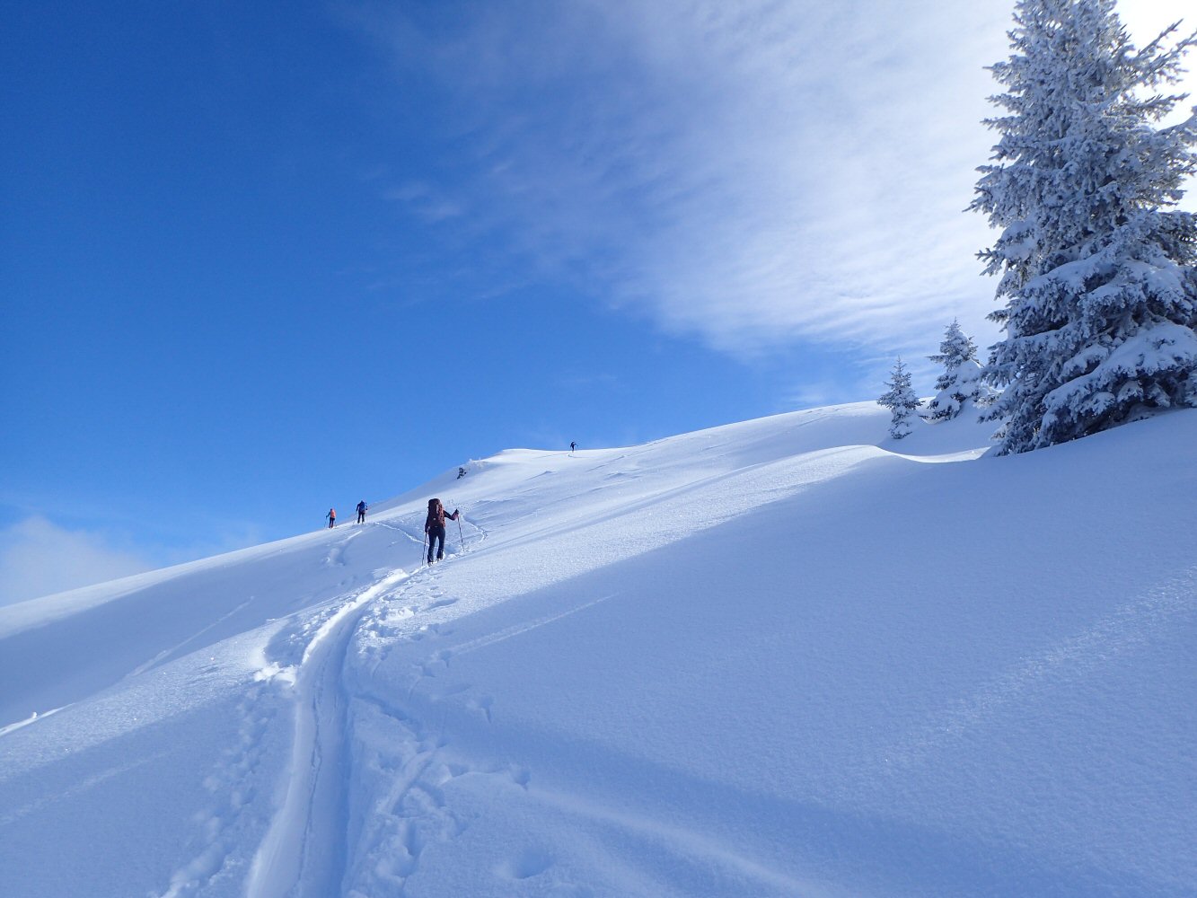 20260215 raid gstaad 2150056
